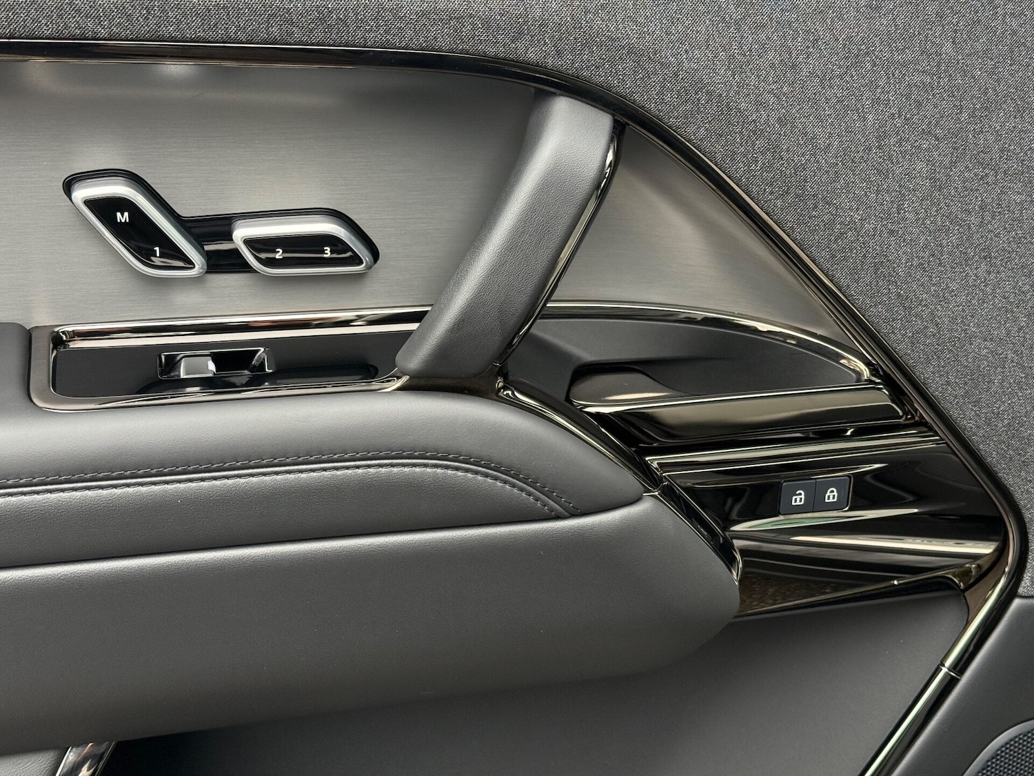 Used Land Rover Range Rover Sport 2025 for sale - 77148004: Photo 29