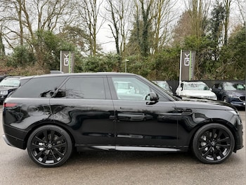 Used Land Rover Range Rover Sport 2025 for sale - 77148004: Photo