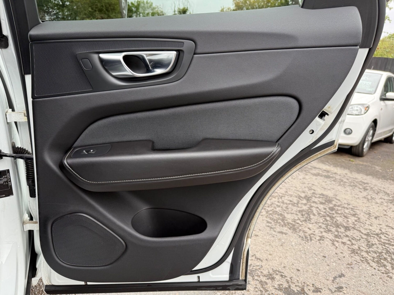 Used Volvo XC60 2019 for sale - 76972551: Photo 31