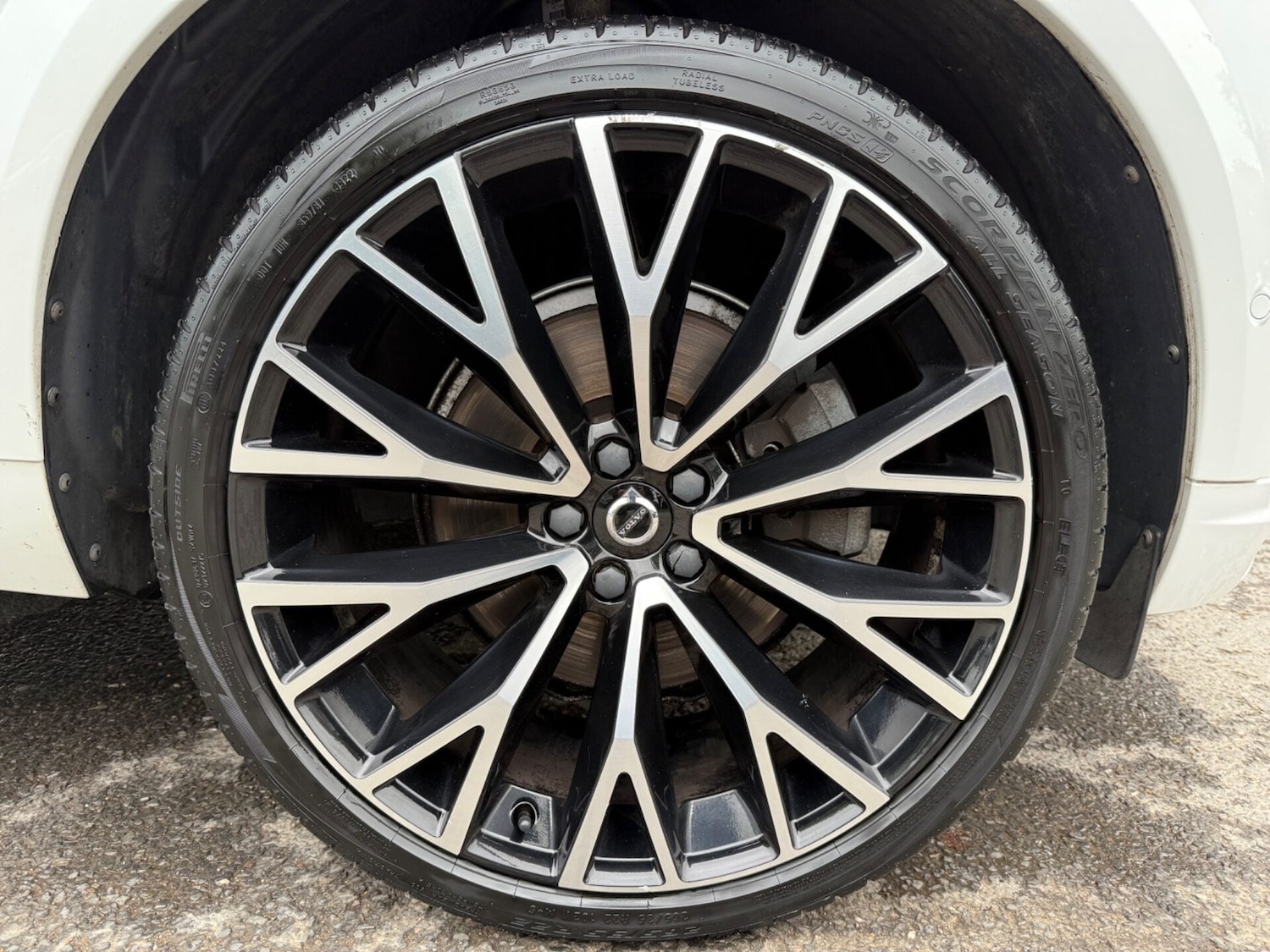 Used Volvo XC60 2019 for sale - 76972551: Photo 62