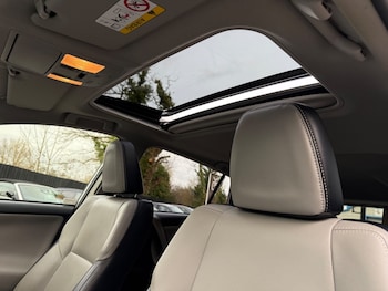 Used Toyota RAV4 2016 for sale - 77602120: Photo