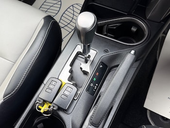 Used Toyota RAV4 2016 for sale - 77602120: Photo