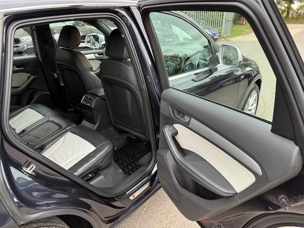 Used Audi Q5 2016 for sale - 76331174: Photo 34