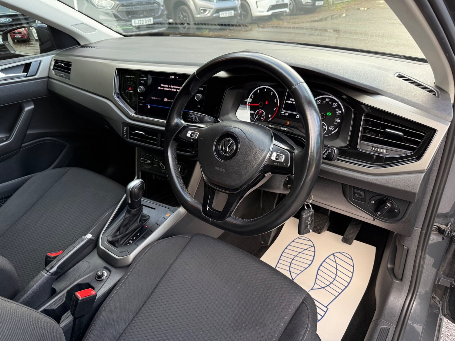 Used Volkswagen Polo 2020 for sale - 76694456: Photo 15