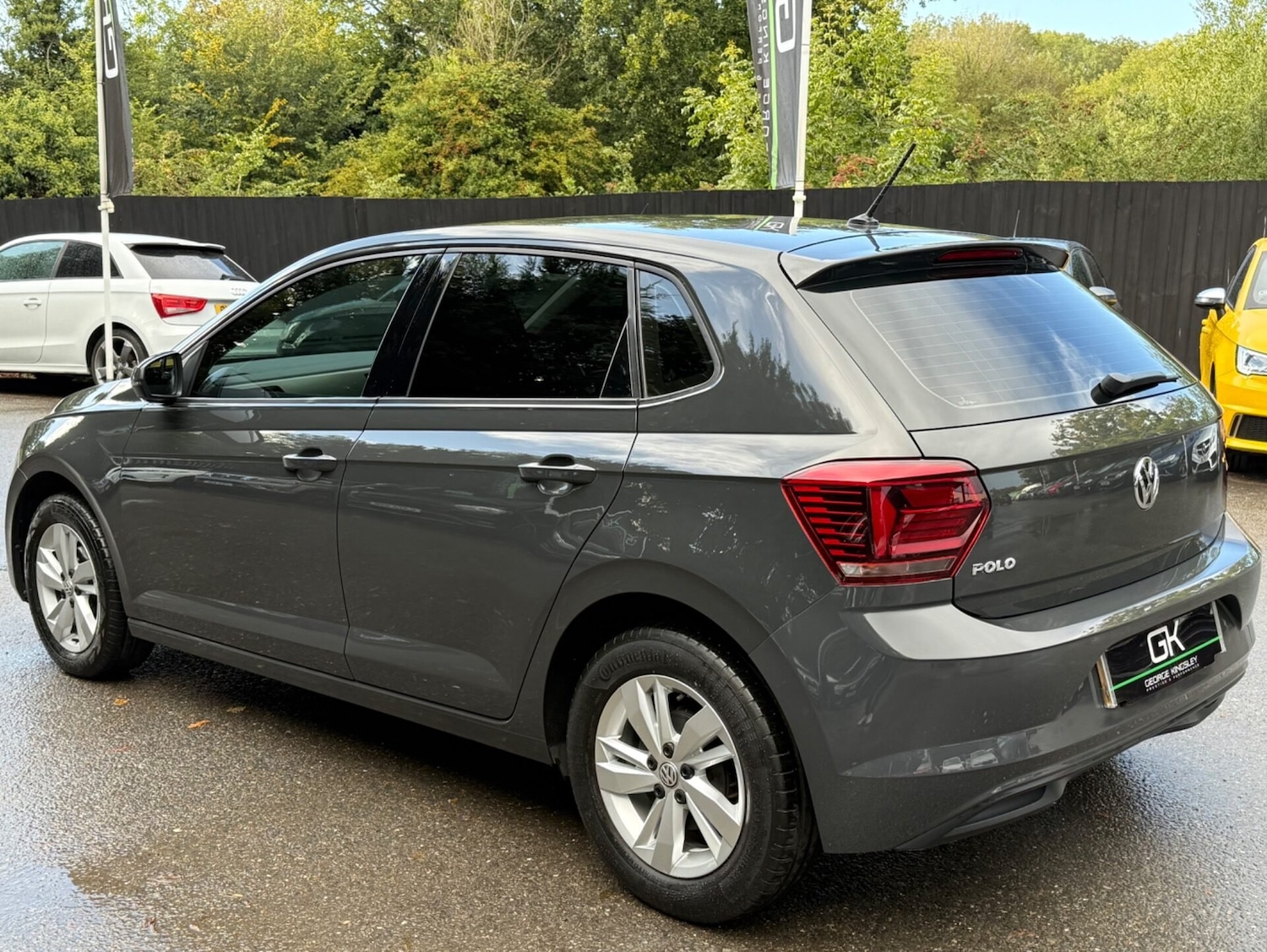 Used Volkswagen Polo 2020 for sale - 76694456: Photo 2