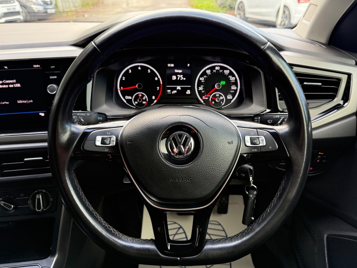 Used Volkswagen Polo 2020 for sale - 76694456: Photo 8