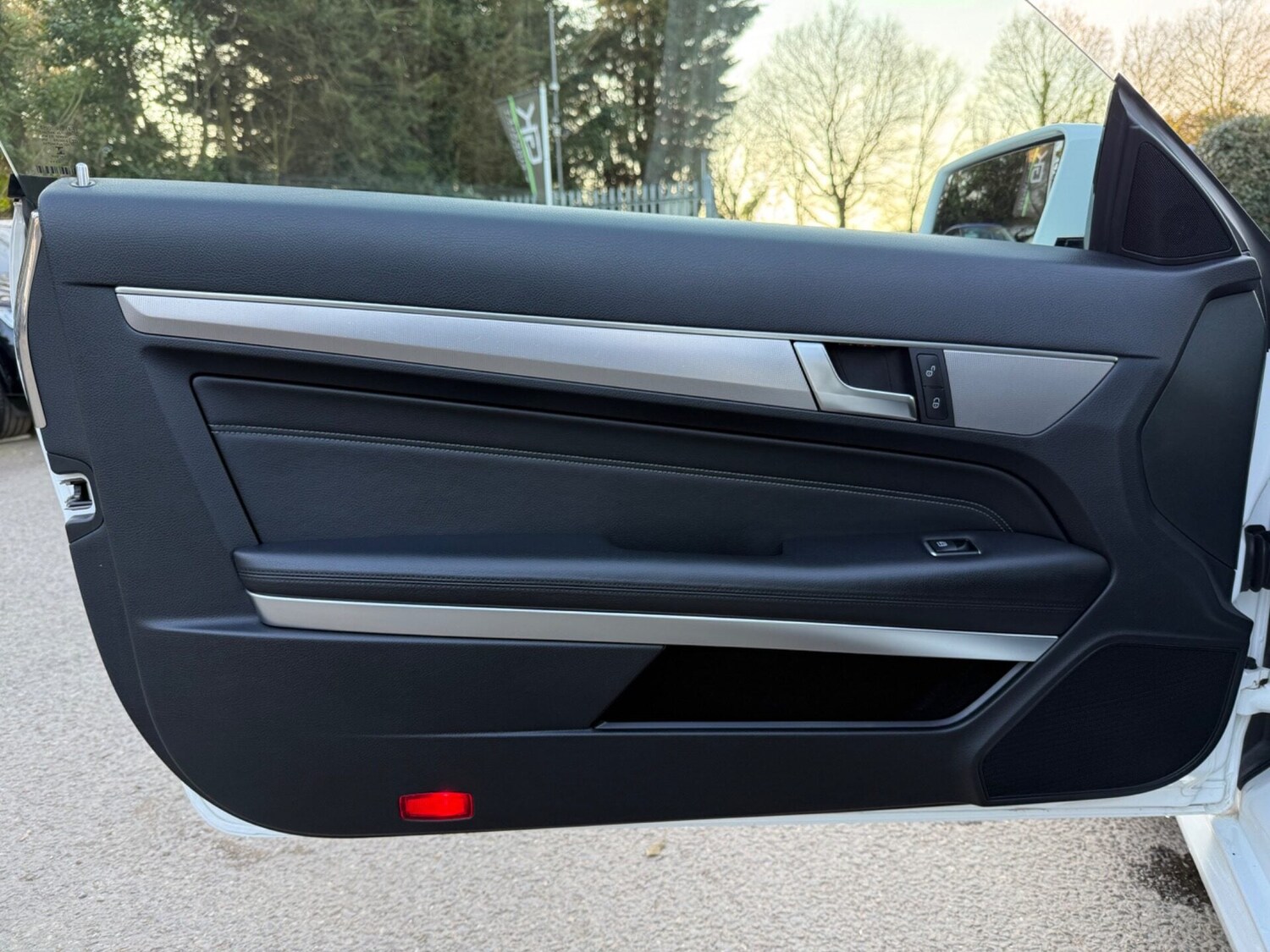 Used Mercedes-Benz E Class 2016 for sale - 77961785: Photo 25