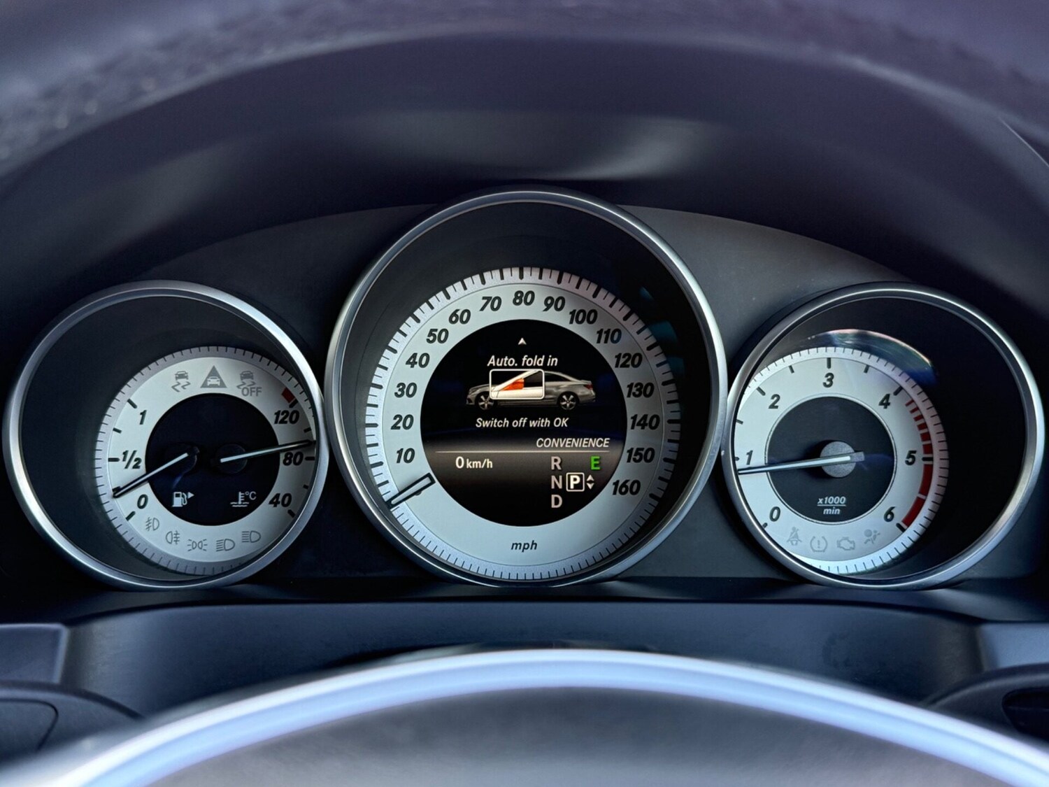 Used Mercedes-Benz E Class 2016 for sale - 77961785: Photo 32