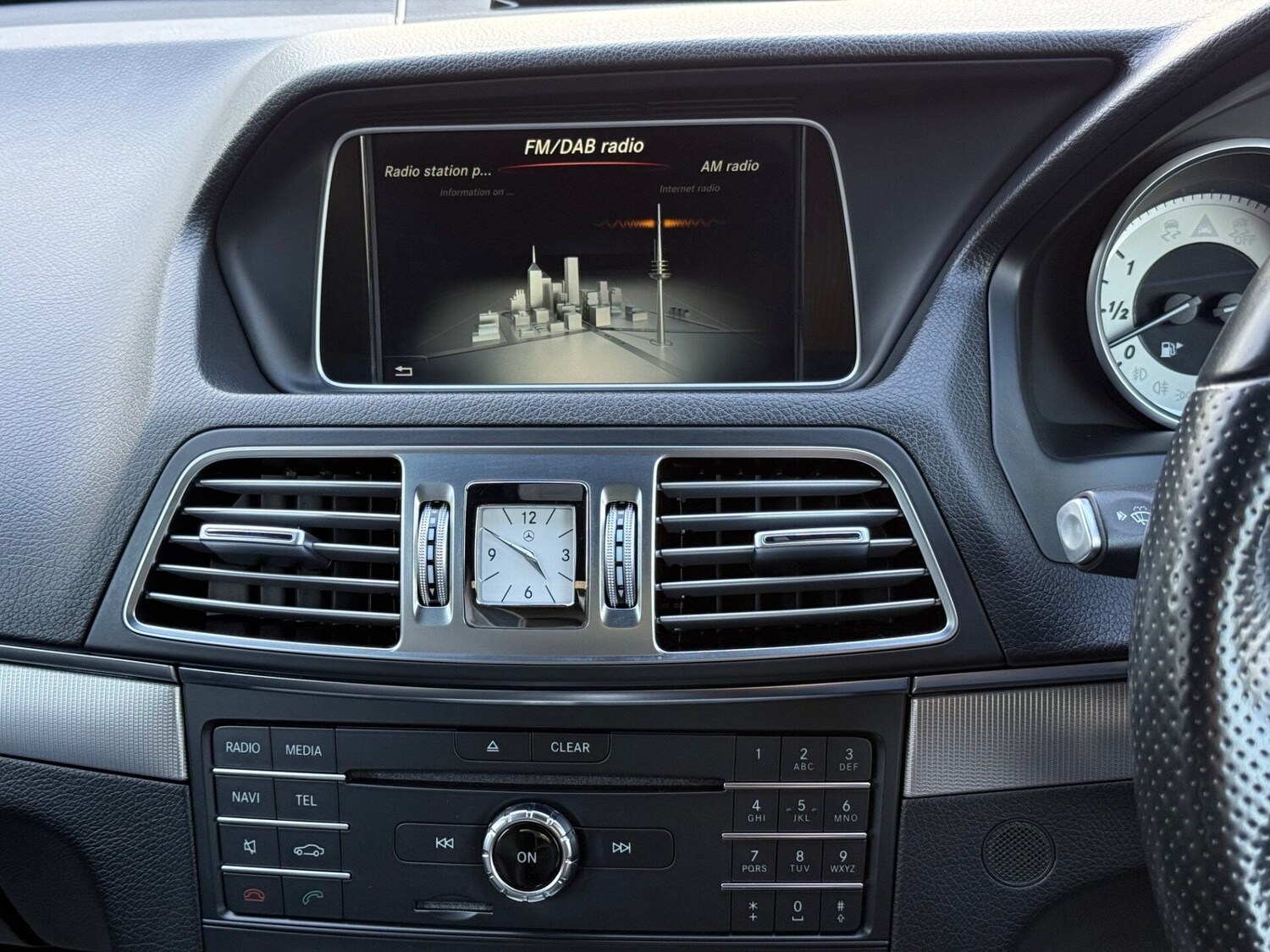 Used Mercedes-Benz E Class 2016 for sale - 77961785: Photo 35