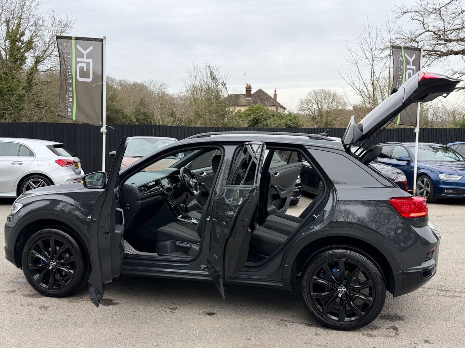 Used Volkswagen T-Roc 2022 for sale - 77617969: Photo 15