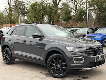 Used Volkswagen T-Roc 2022 for sale - 77617969: Photo