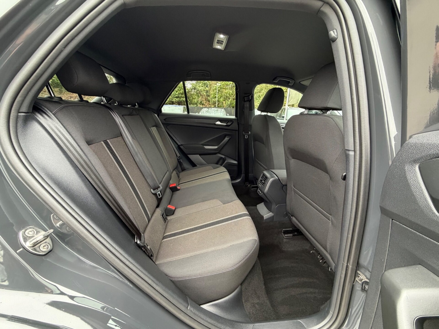 Used Volkswagen T-Roc 2022 for sale - 77617969: Photo 24