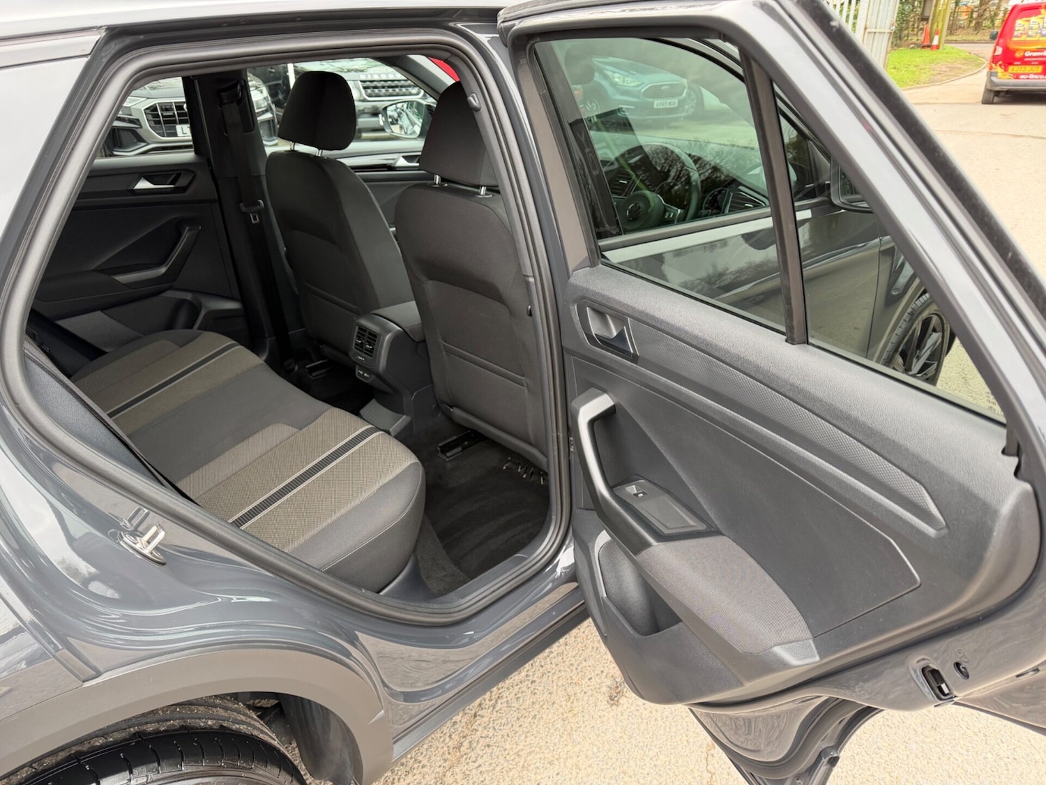 Used Volkswagen T-Roc 2022 for sale - 77617969: Photo 26