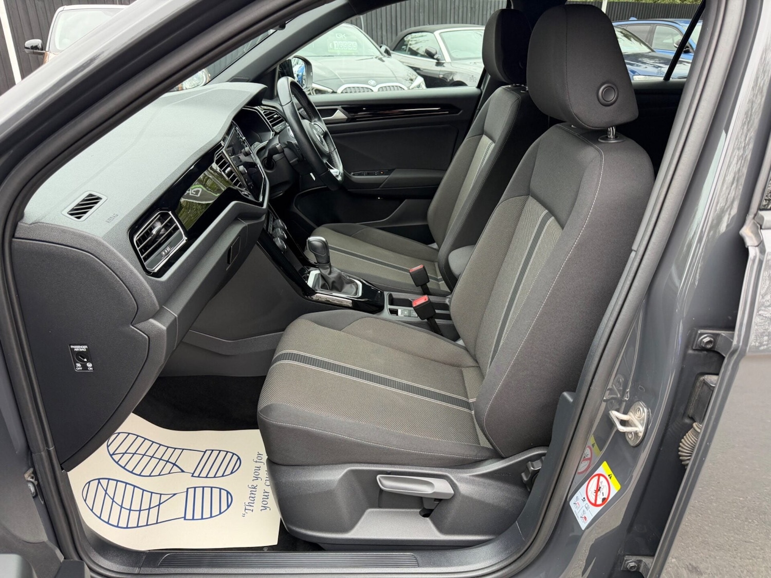 Used Volkswagen T-Roc 2022 for sale - 77617969: Photo 3