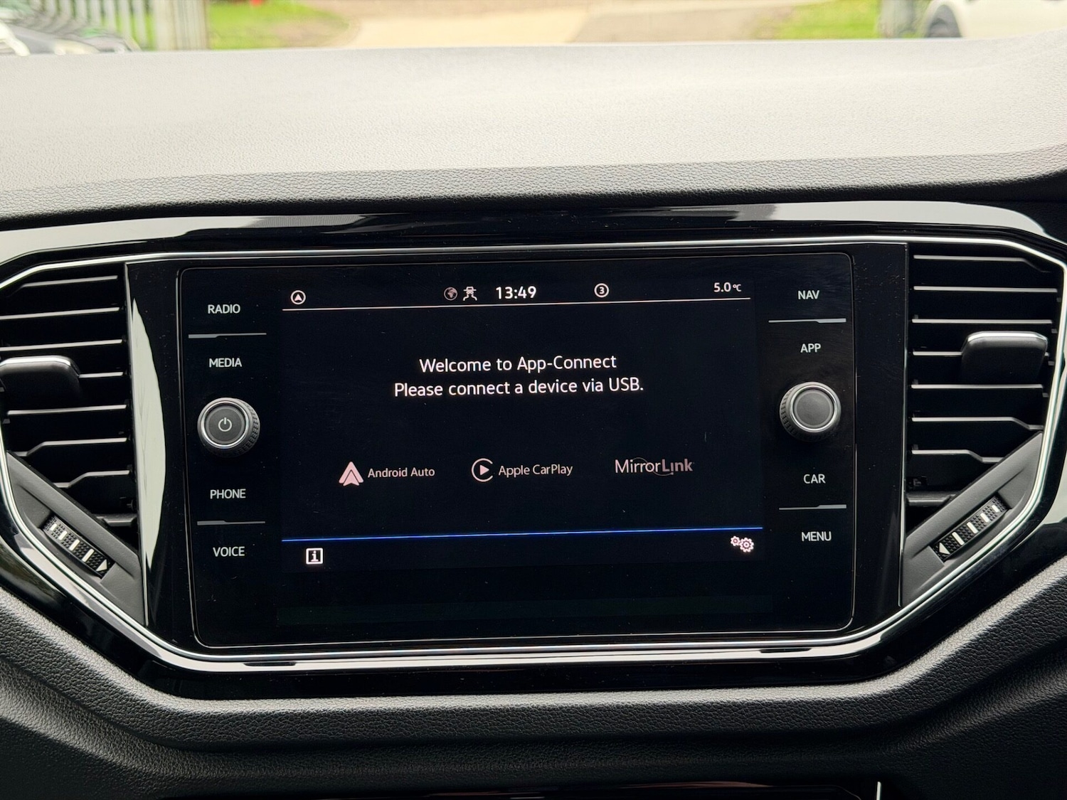 Used Volkswagen T-Roc 2022 for sale - 77617969: Photo 36