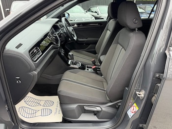 Used Volkswagen T-Roc 2022 for sale - 77617969: Photo