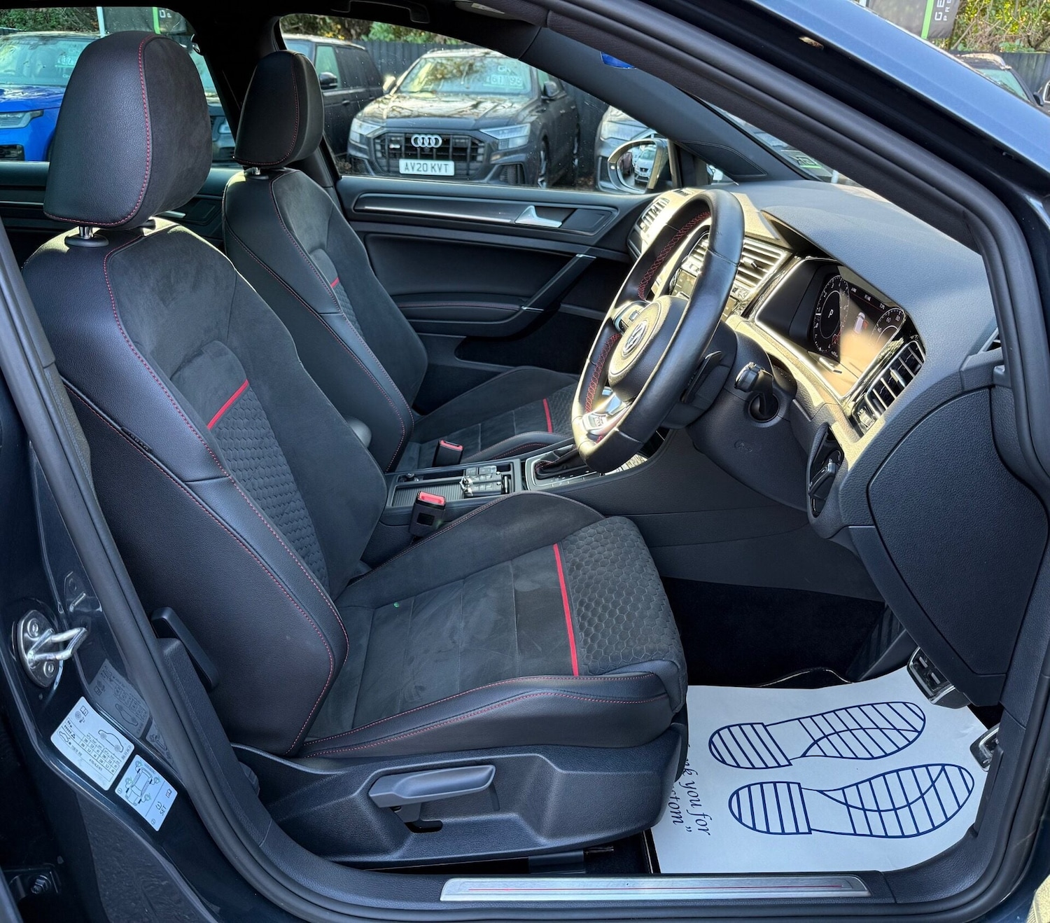 Used Volkswagen Golf 2017 for sale - 76791380: Photo 16