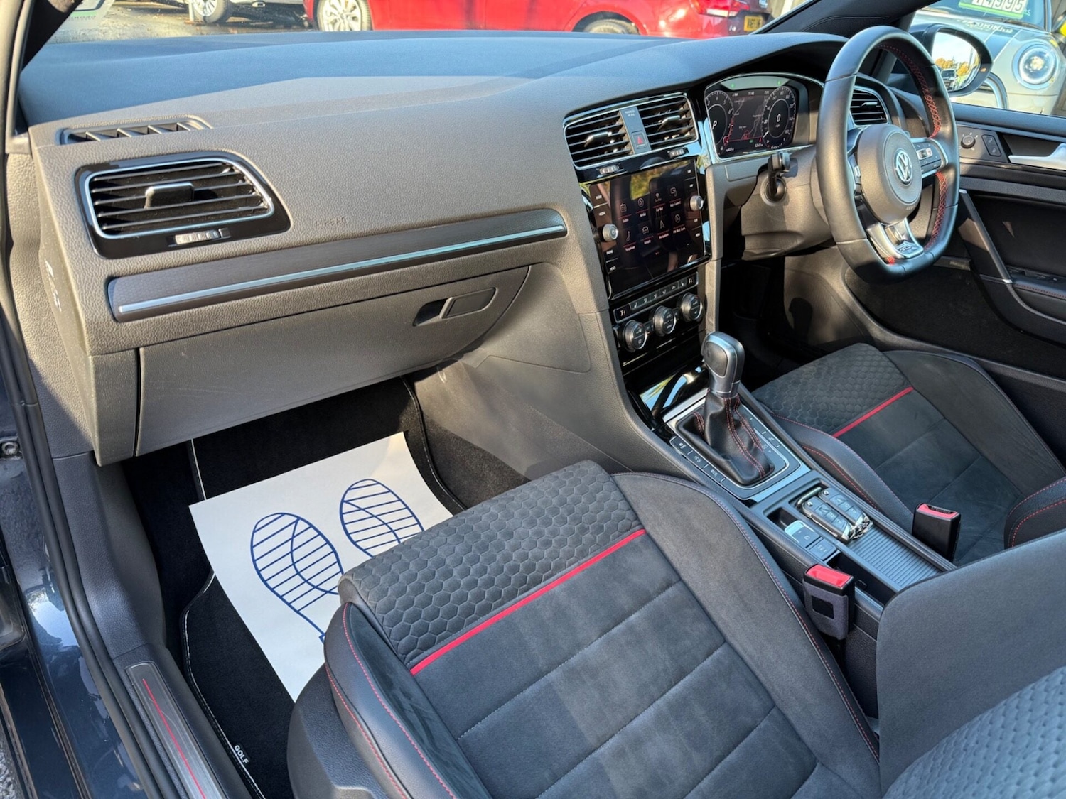 Used Volkswagen Golf 2017 for sale - 76791380: Photo 25