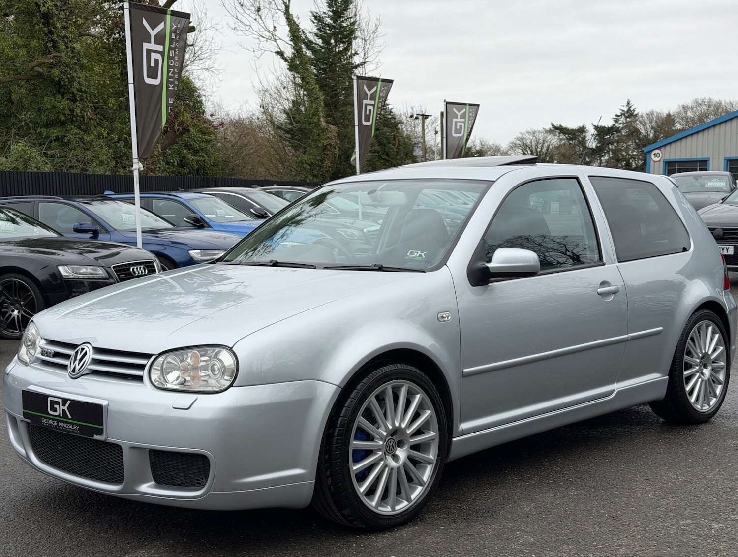 Used Volkswagen Golf 2003 for sale - 77630100: Photo 10