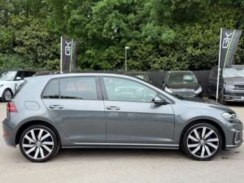 Used Volkswagen Golf 2020 for sale - 74825524: Photo