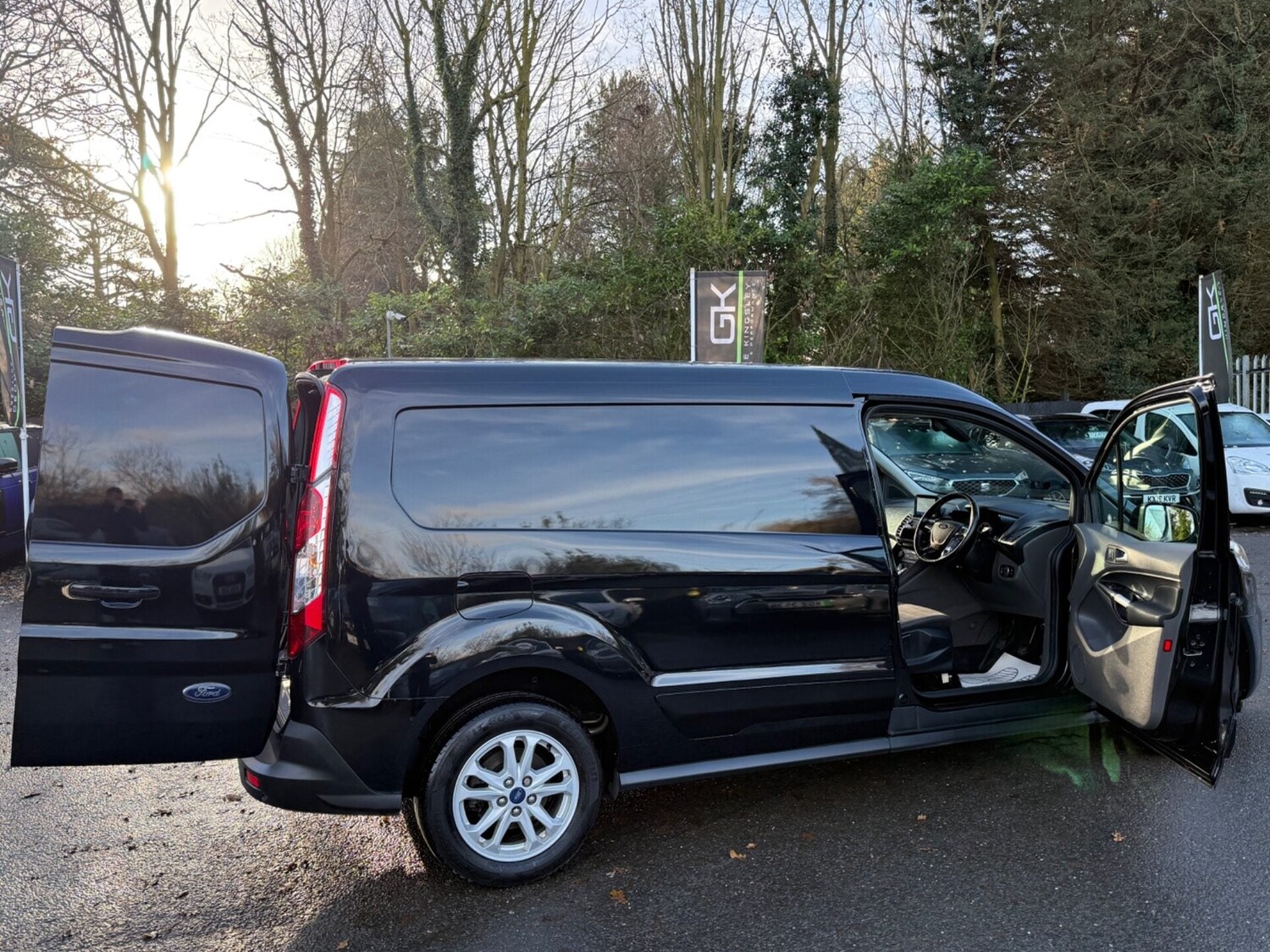 Used Ford Transit Connect 2022 for sale - 76934345: Photo 18