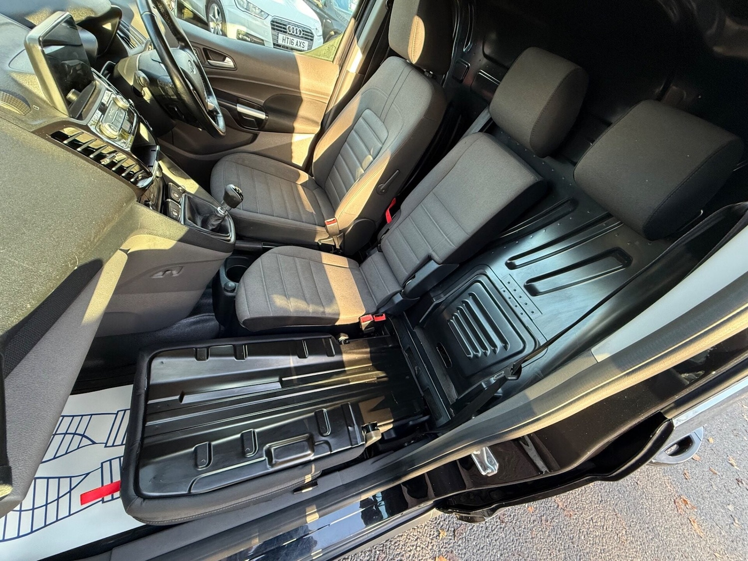 Used Ford Transit Connect 2022 for sale - 76934345: Photo 37