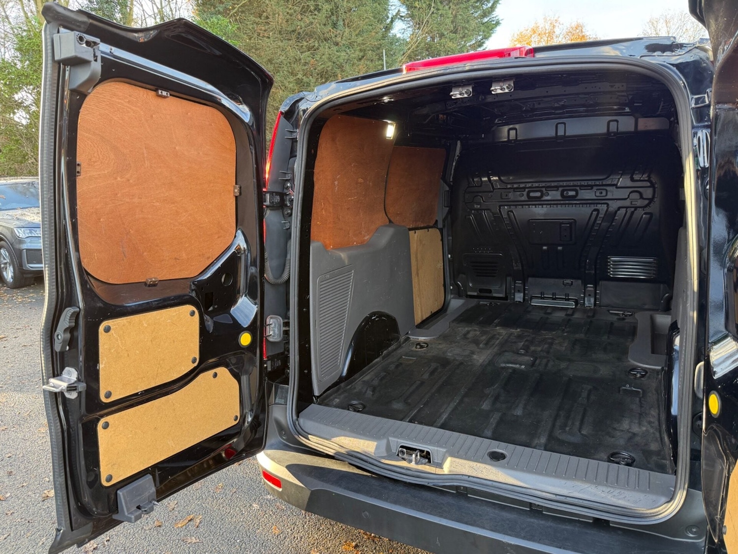 Used Ford Transit Connect 2022 for sale - 76934345: Photo 40