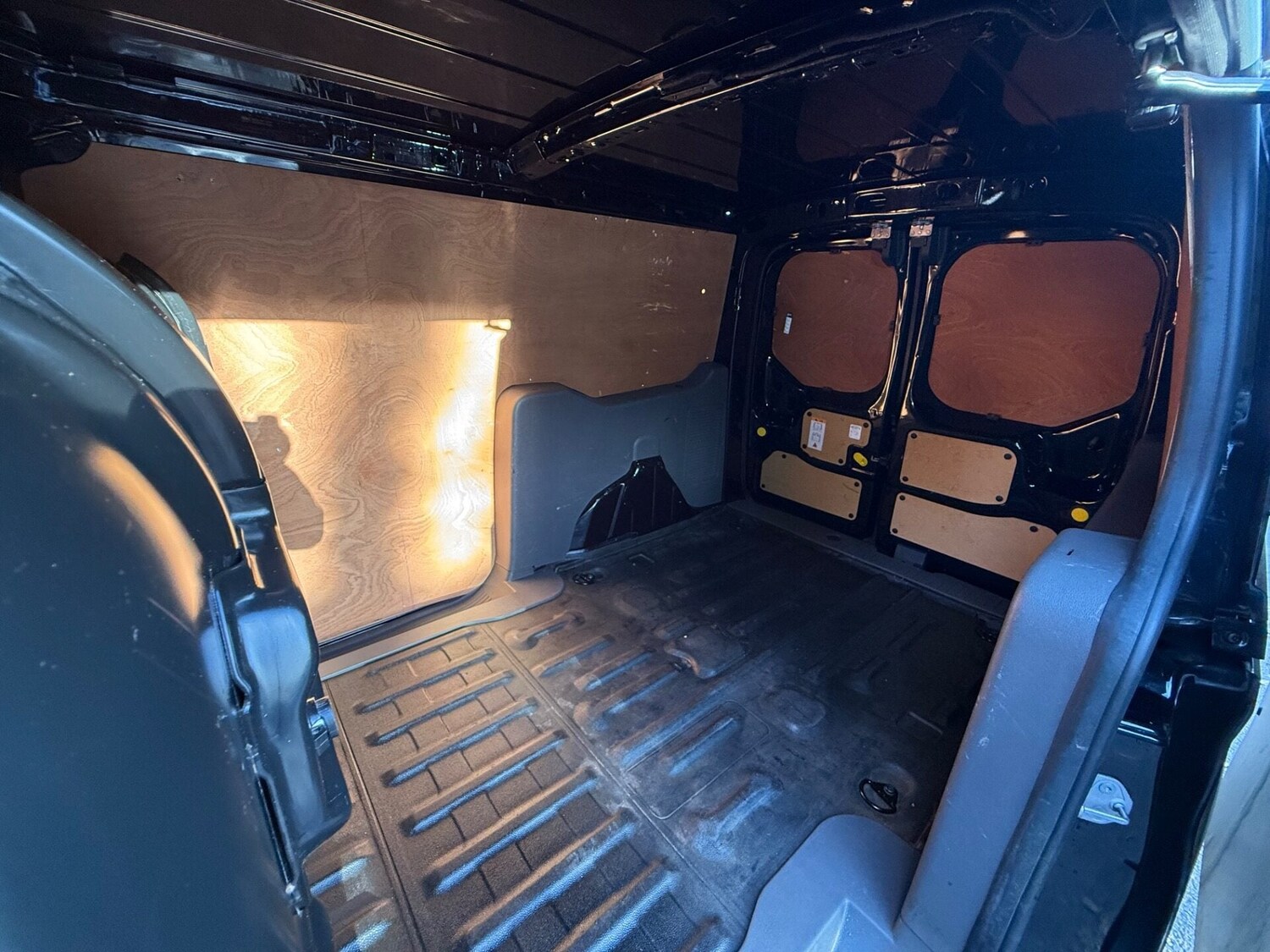 Used Ford Transit Connect 2022 for sale - 76934345: Photo 45