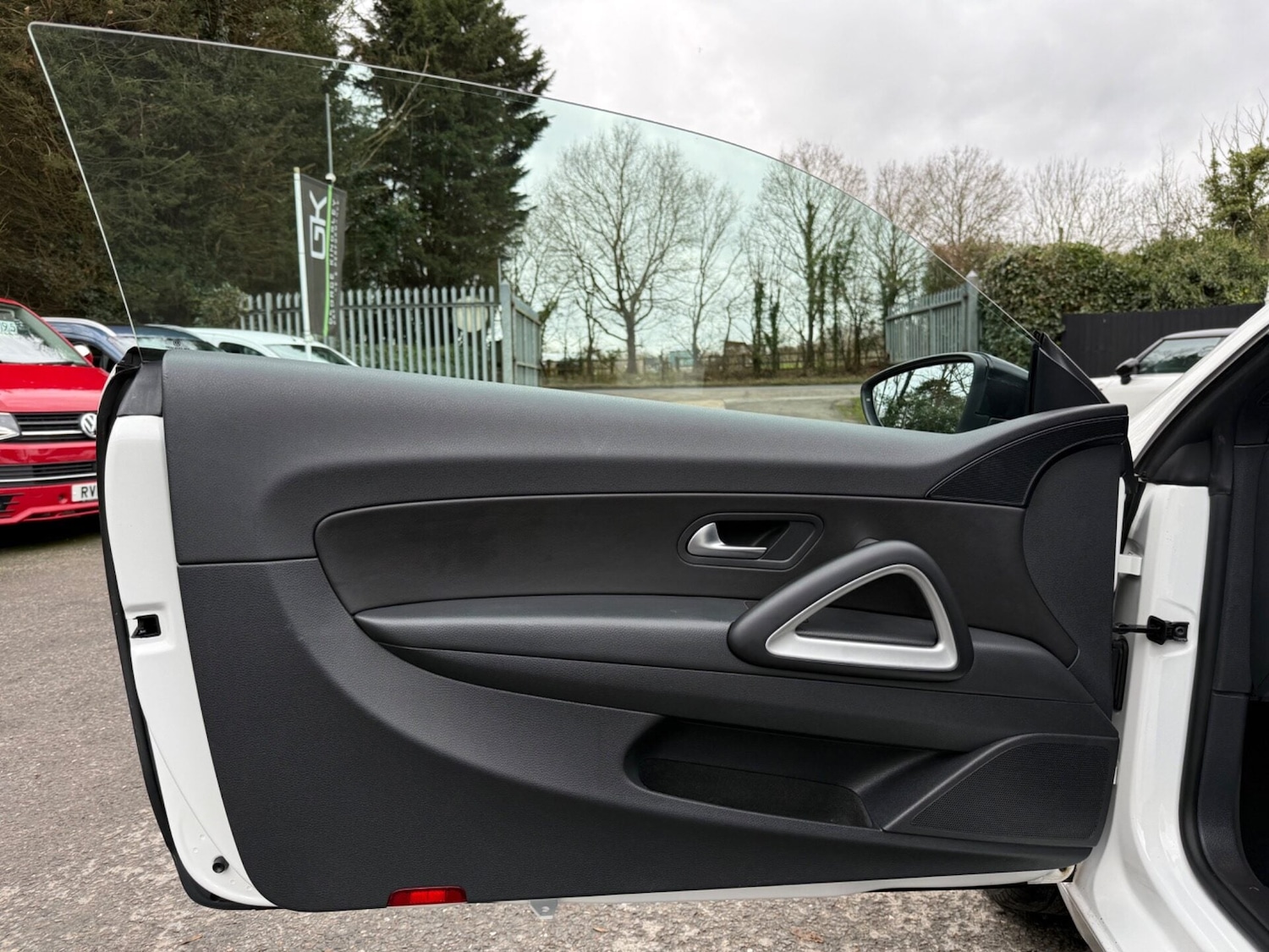 Used Volkswagen Scirocco 2014 for sale - 77641824: Photo 13