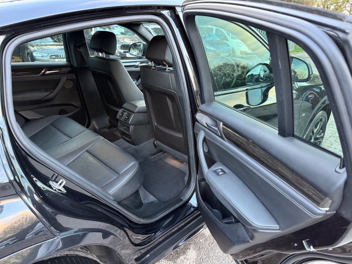 Used BMW X4 2017 for sale - 77675583: Photo 29