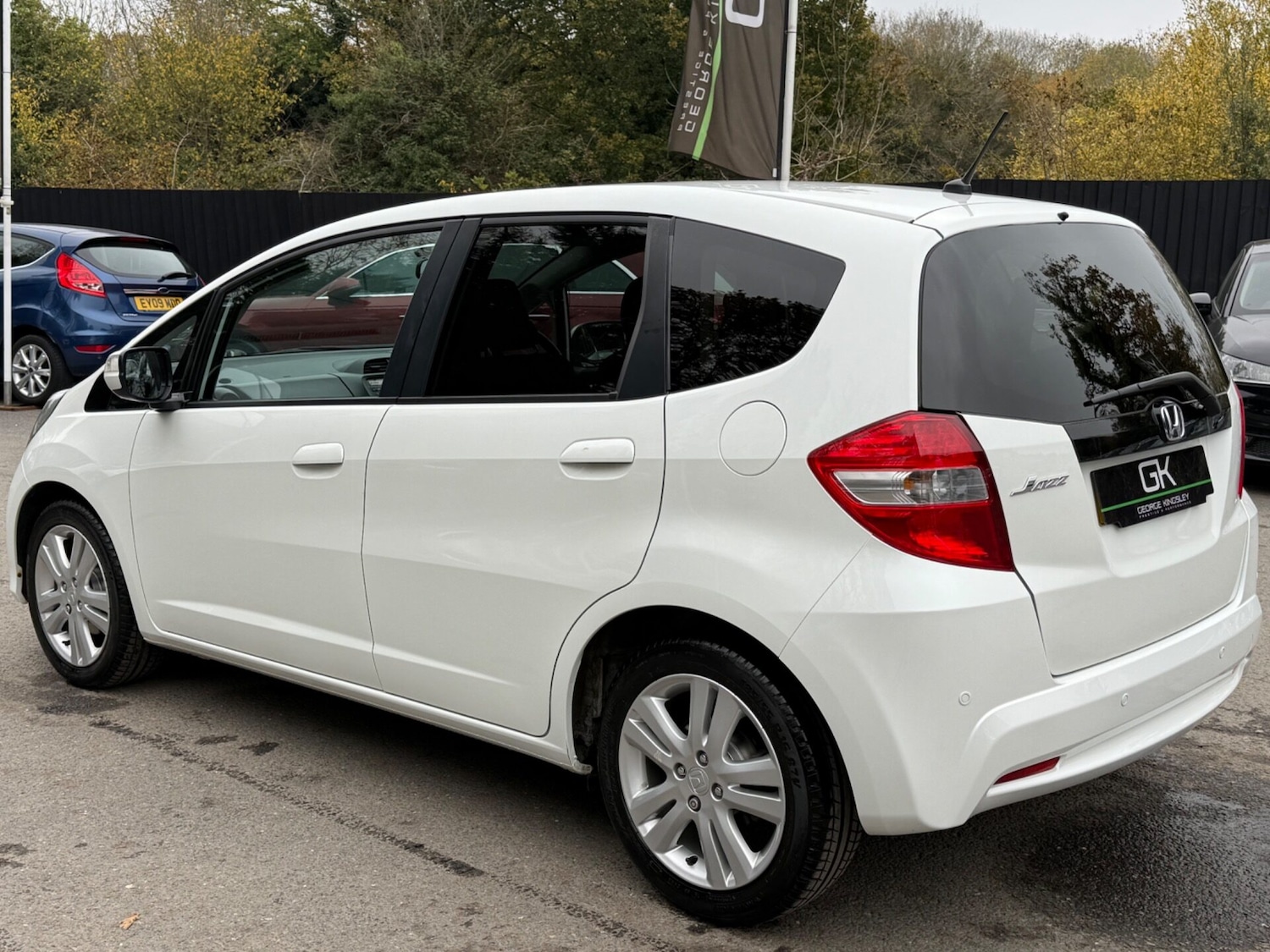 Used Honda Jazz 2014 for sale - 76517651: Photo 2