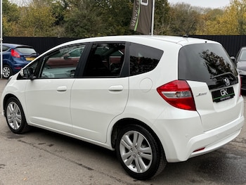 Used Honda Jazz 2014 for sale - 76517651: Photo