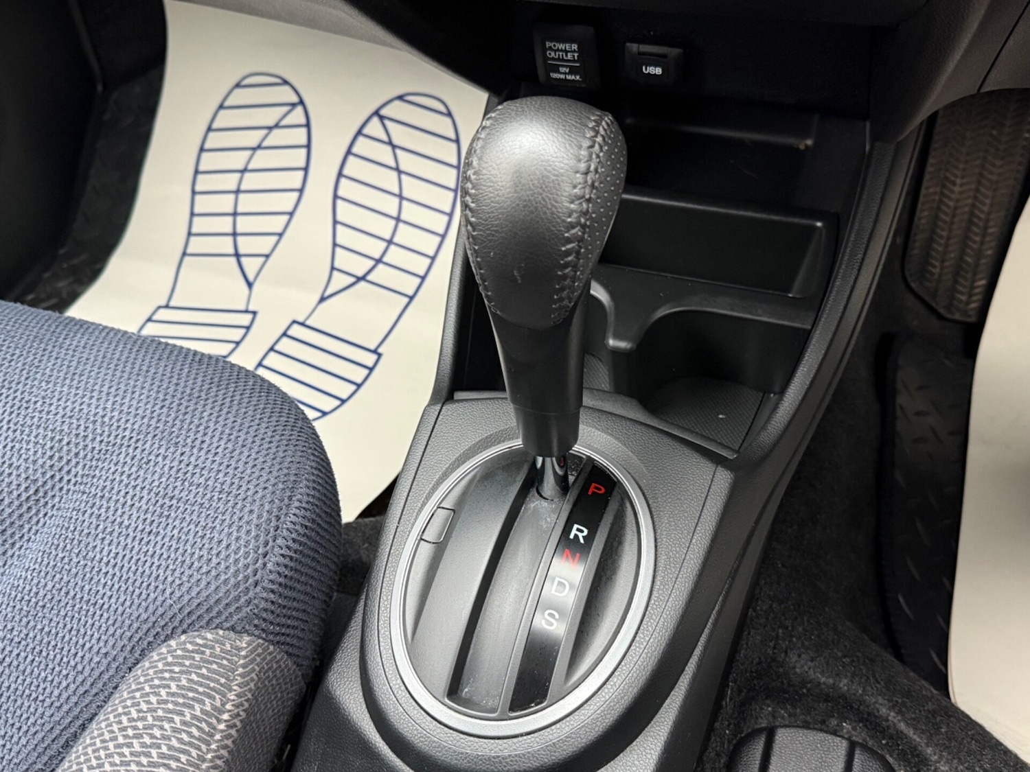 Used Honda Jazz 2014 for sale - 76517651: Photo 4