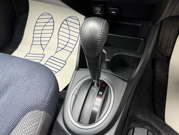 Used Honda Jazz 2014 for sale - 76517651: Photo