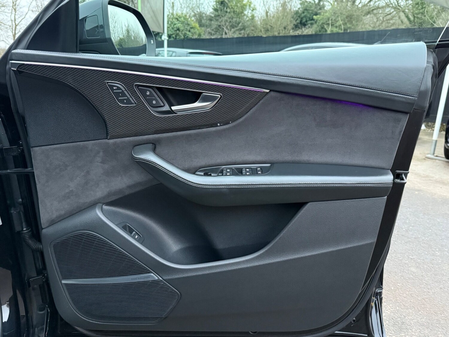 Used Audi SQ8 2020 for sale - 76312239: Photo 41