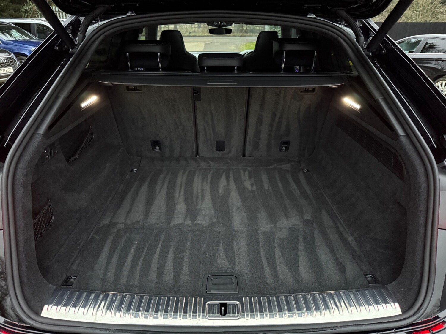 Used Audi SQ8 2020 for sale - 76312239: Photo 62