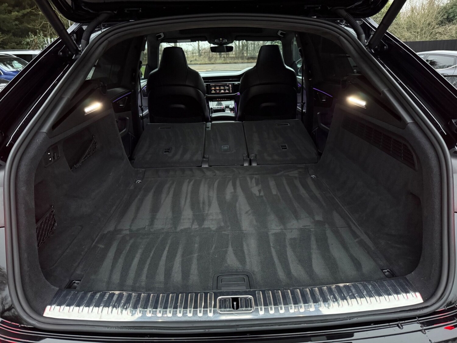 Used Audi SQ8 2020 for sale - 76312239: Photo 71