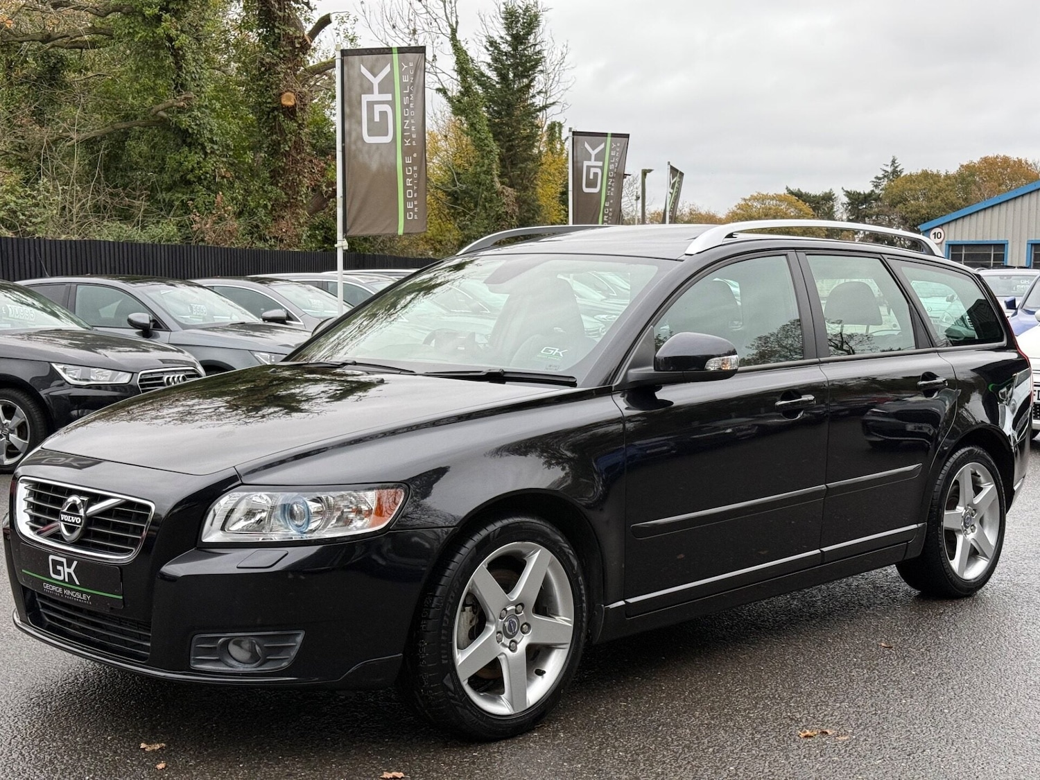 Used Volvo V50 2023 for sale - 76895920: Photo 11