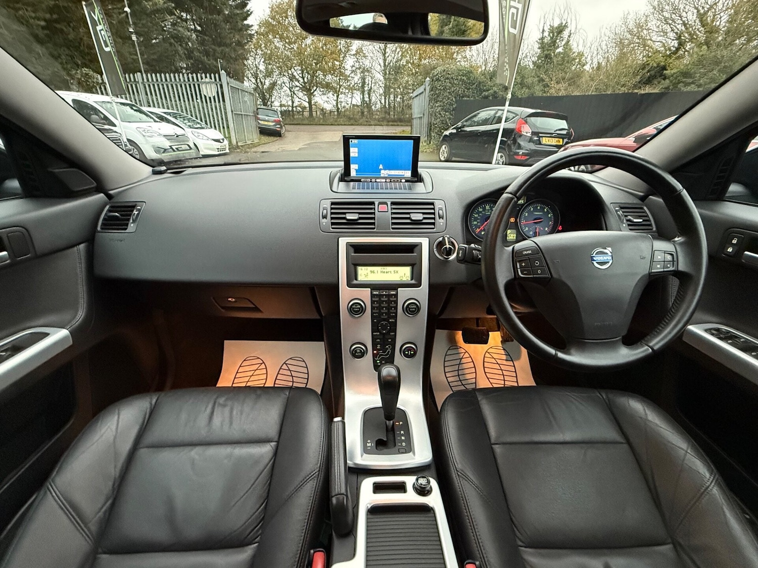 Used Volvo V50 2023 for sale - 76895920: Photo 13