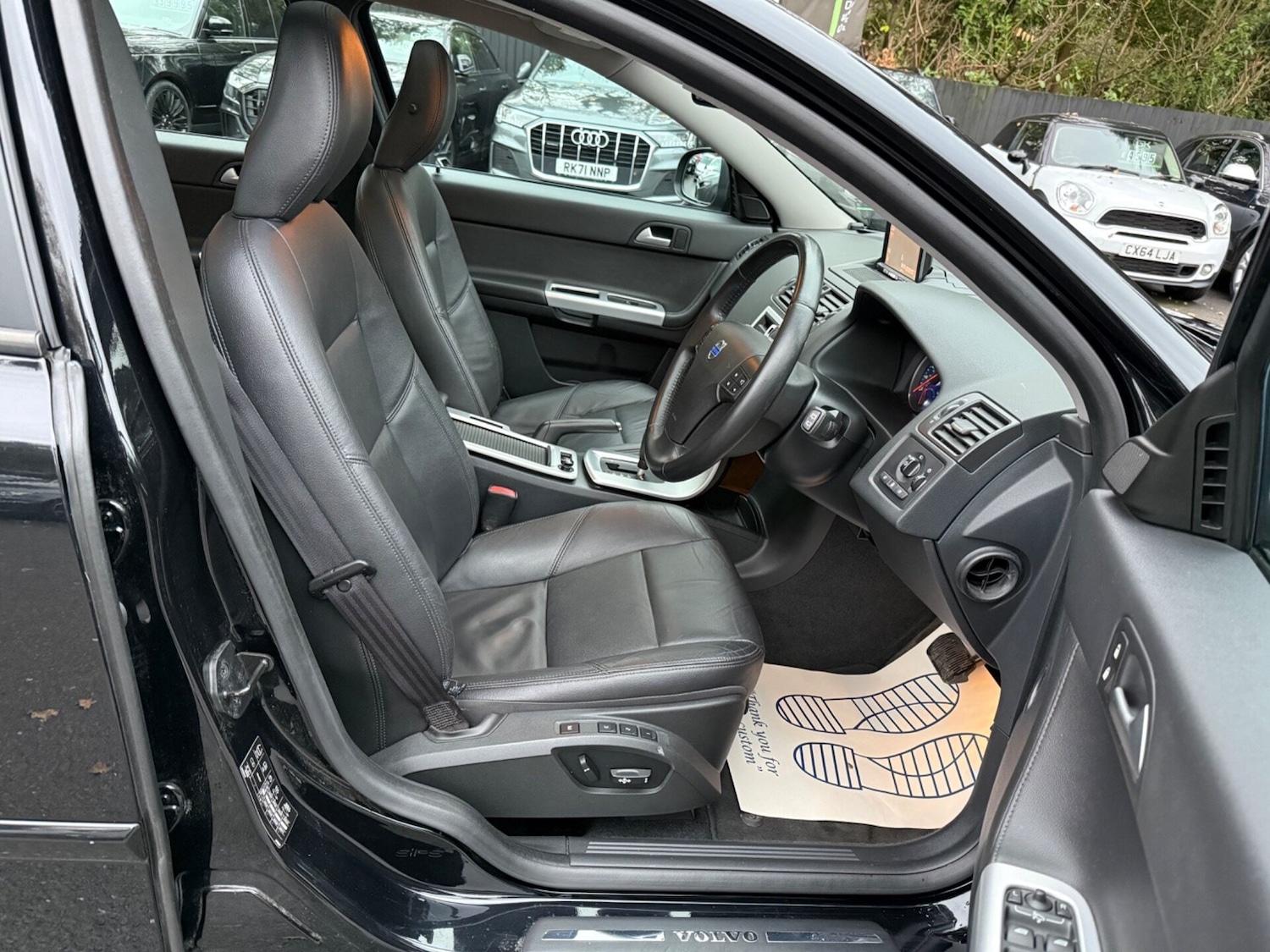 Used Volvo V50 2023 for sale - 76895920: Photo 15