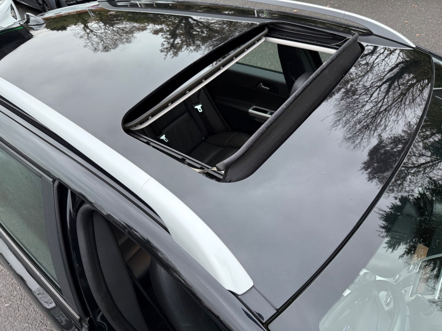 Used Volvo V50 2023 for sale - 76895920: Photo 21