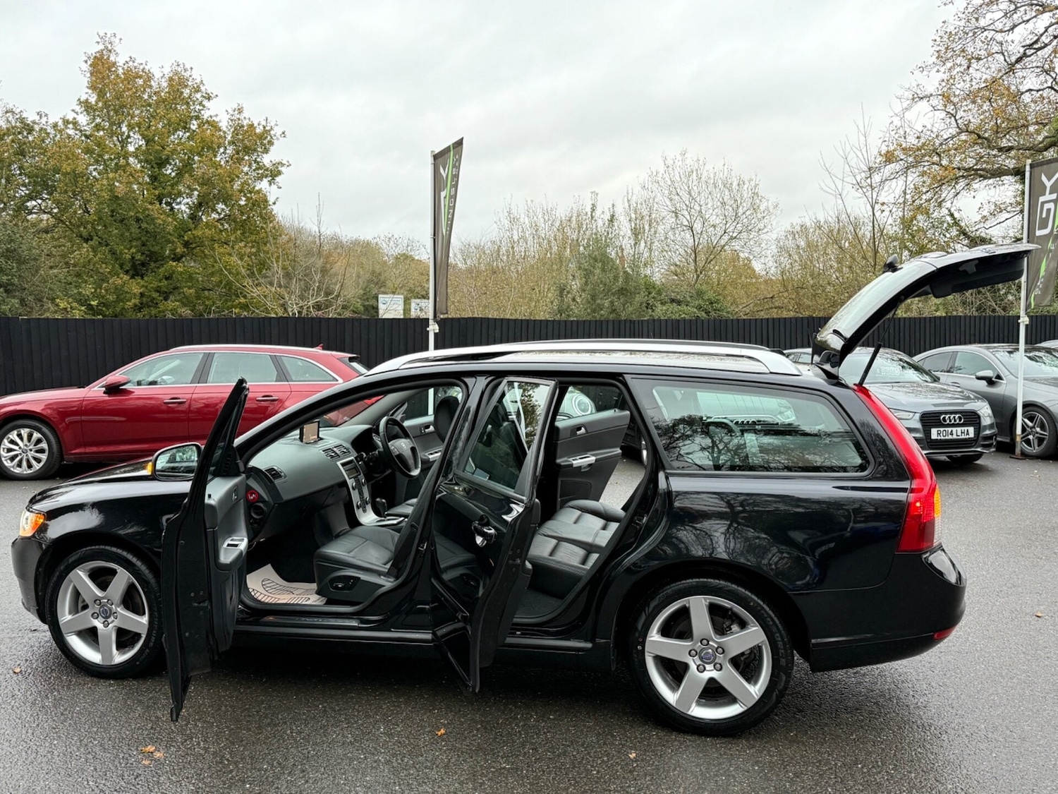 Used Volvo V50 2023 for sale - 76895920: Photo 23