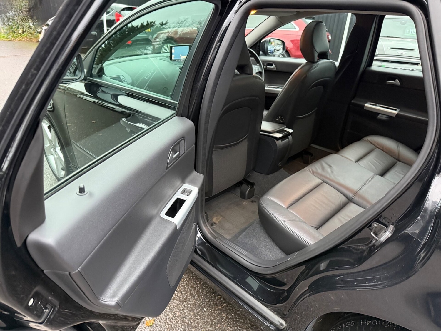 Used Volvo V50 2023 for sale - 76895920: Photo 29