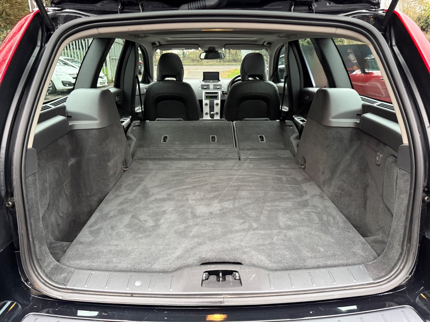 Used Volvo V50 2023 for sale - 76895920: Photo 46