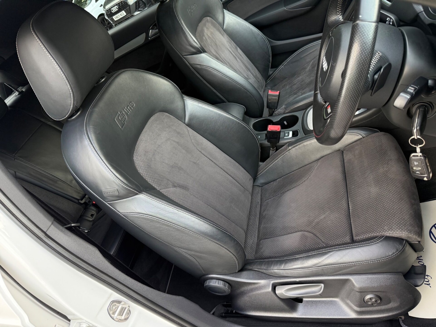 Used Audi Q3 2016 for sale - 75995026: Photo 31