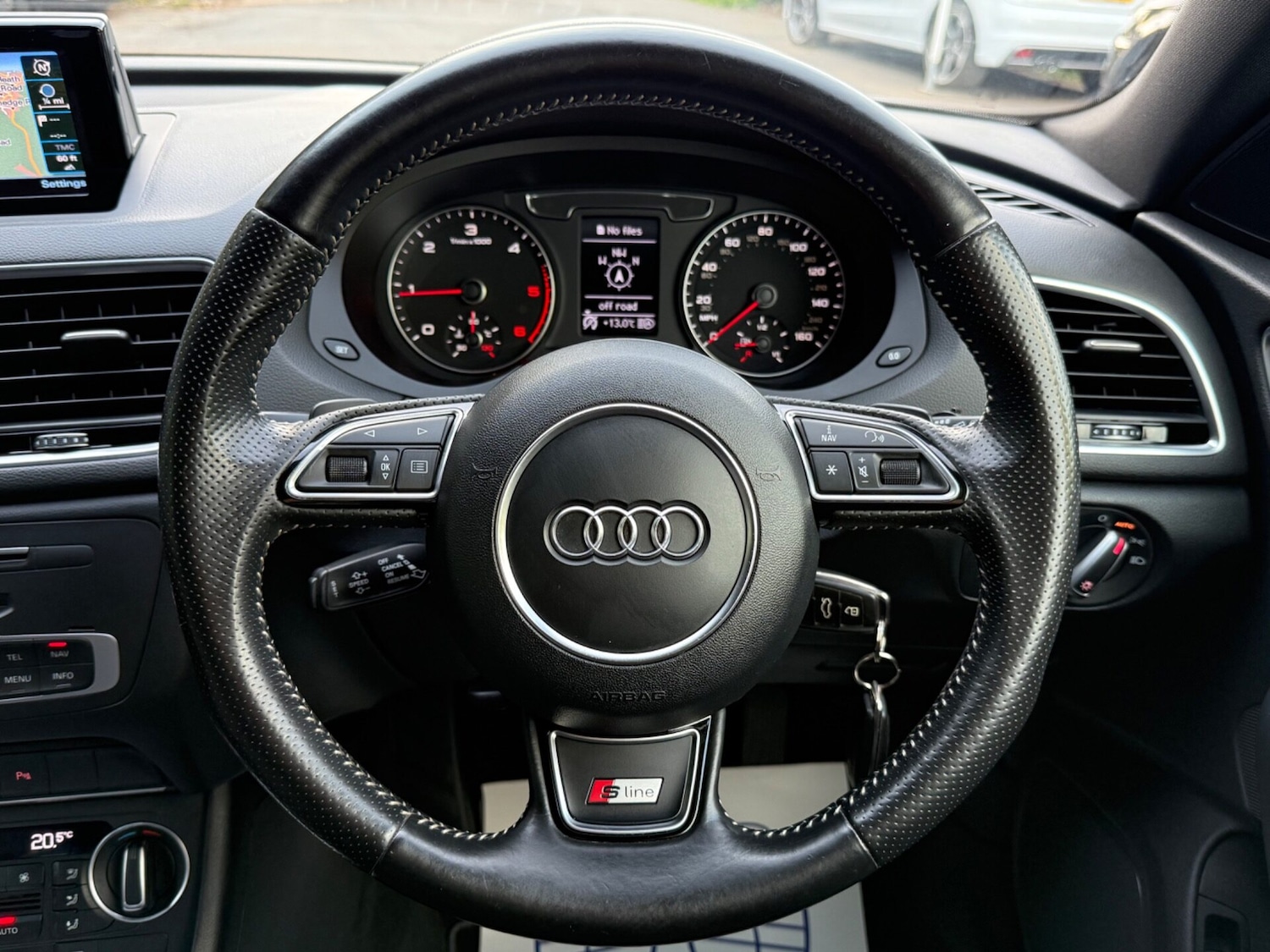 Used Audi Q3 2016 for sale - 75995026: Photo 4