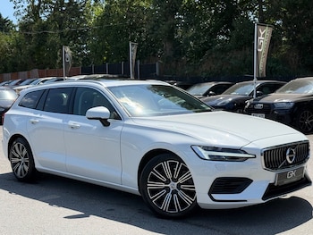 Used Volvo V60 2021 for sale - 79210957: Photo