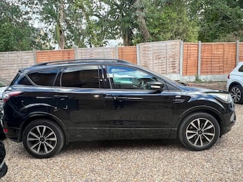 Used Ford Kuga 2017 for sale - 79672901: Photo