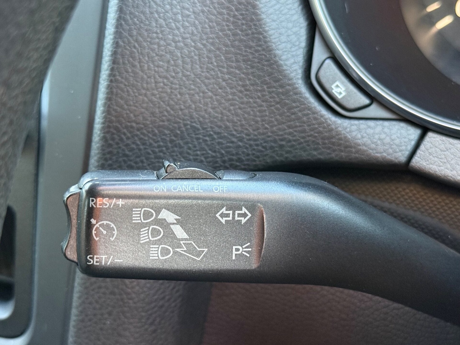 Used Volkswagen Golf 2009 for sale - 78218066: Photo 11