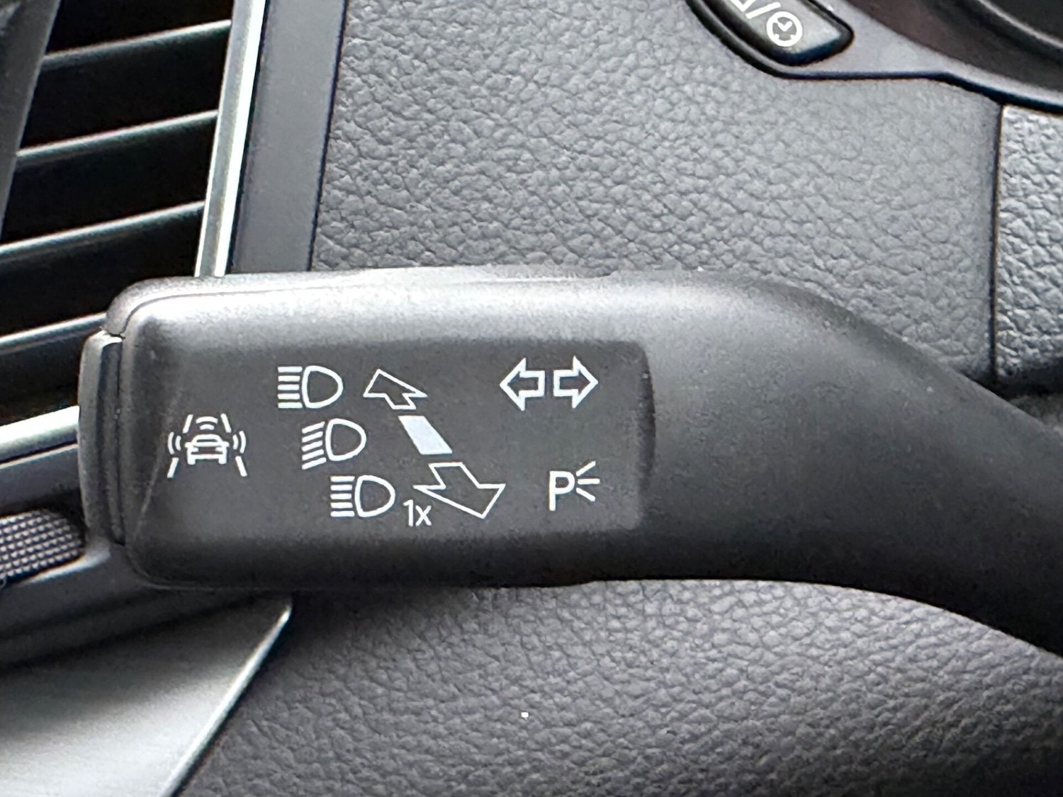 Used Volkswagen Sharan 2019 for sale - 77528227: Photo 42